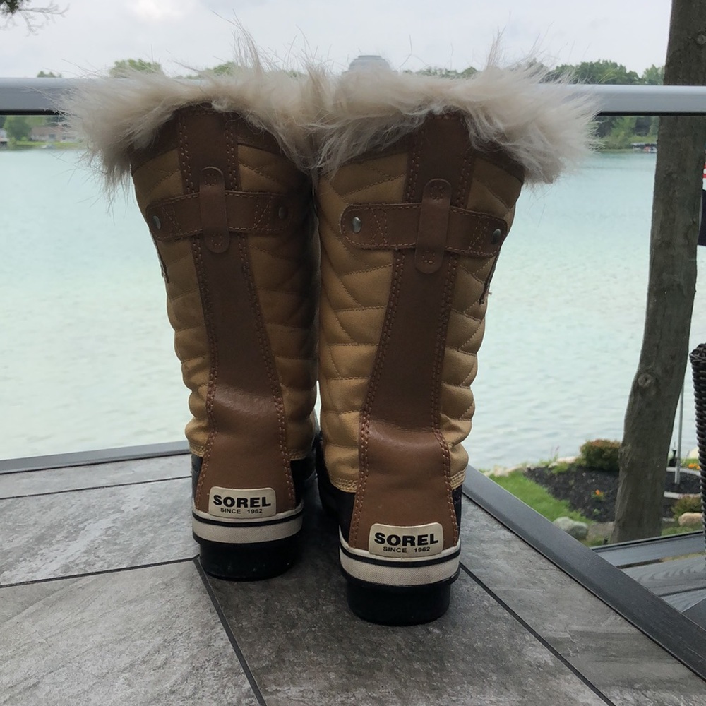 Women’s size 5 Sorel boots EUC - Picture 3 of 5